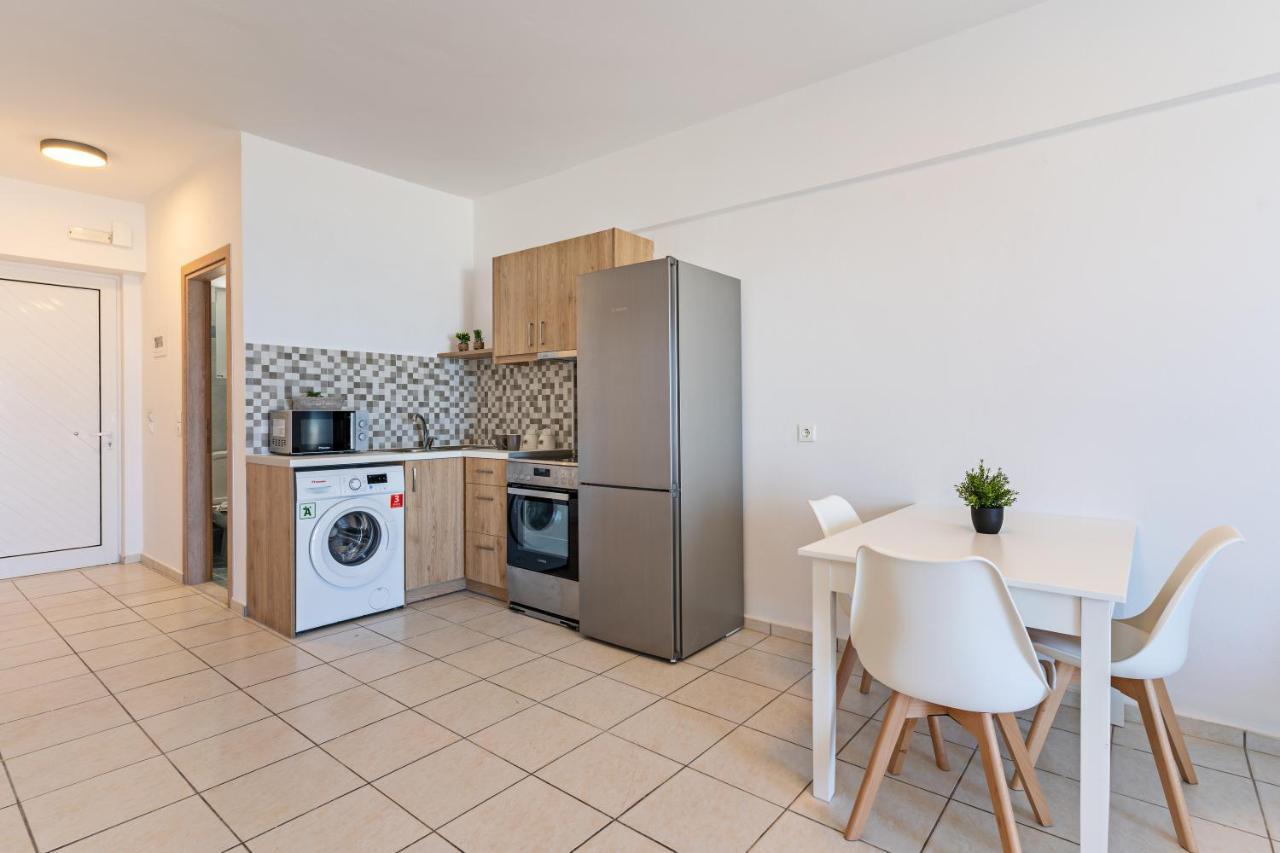 Azure Seaside Apts Μαγνησία Εξωτερικό φωτογραφία