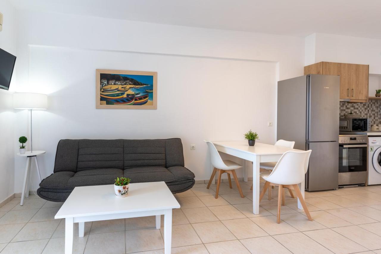 Azure Seaside Apts Μαγνησία Εξωτερικό φωτογραφία