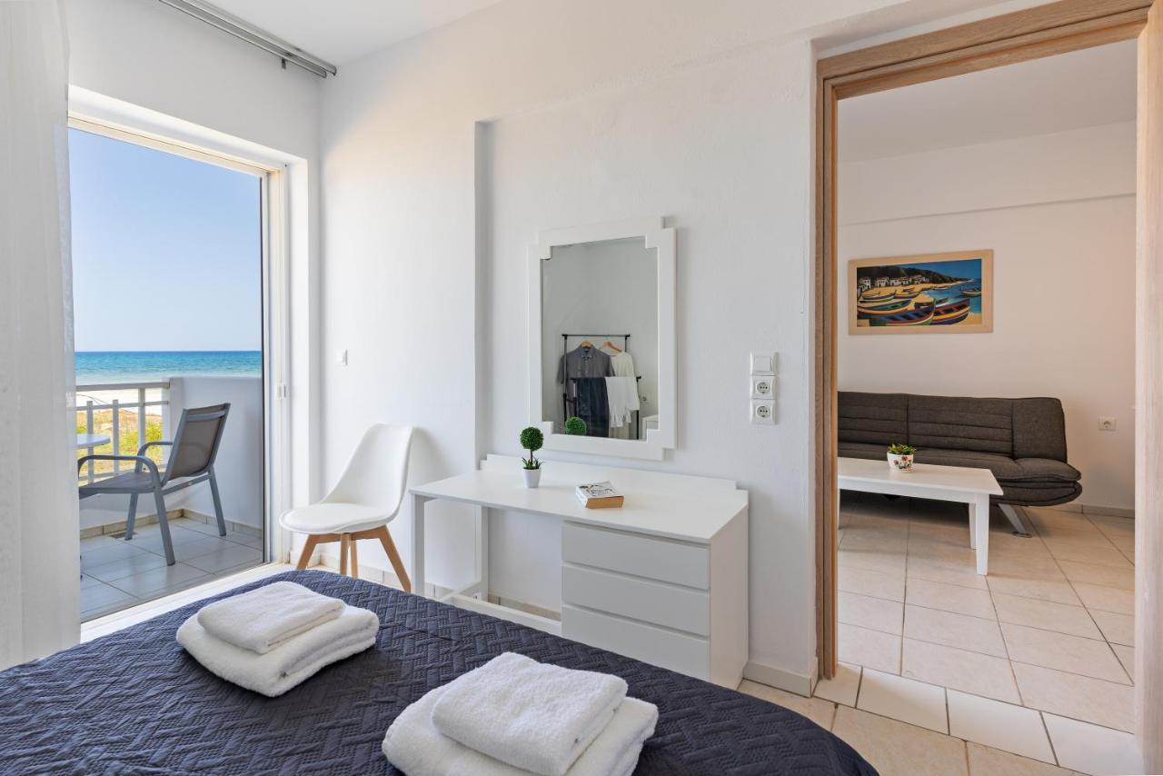 Azure Seaside Apts Μαγνησία Εξωτερικό φωτογραφία