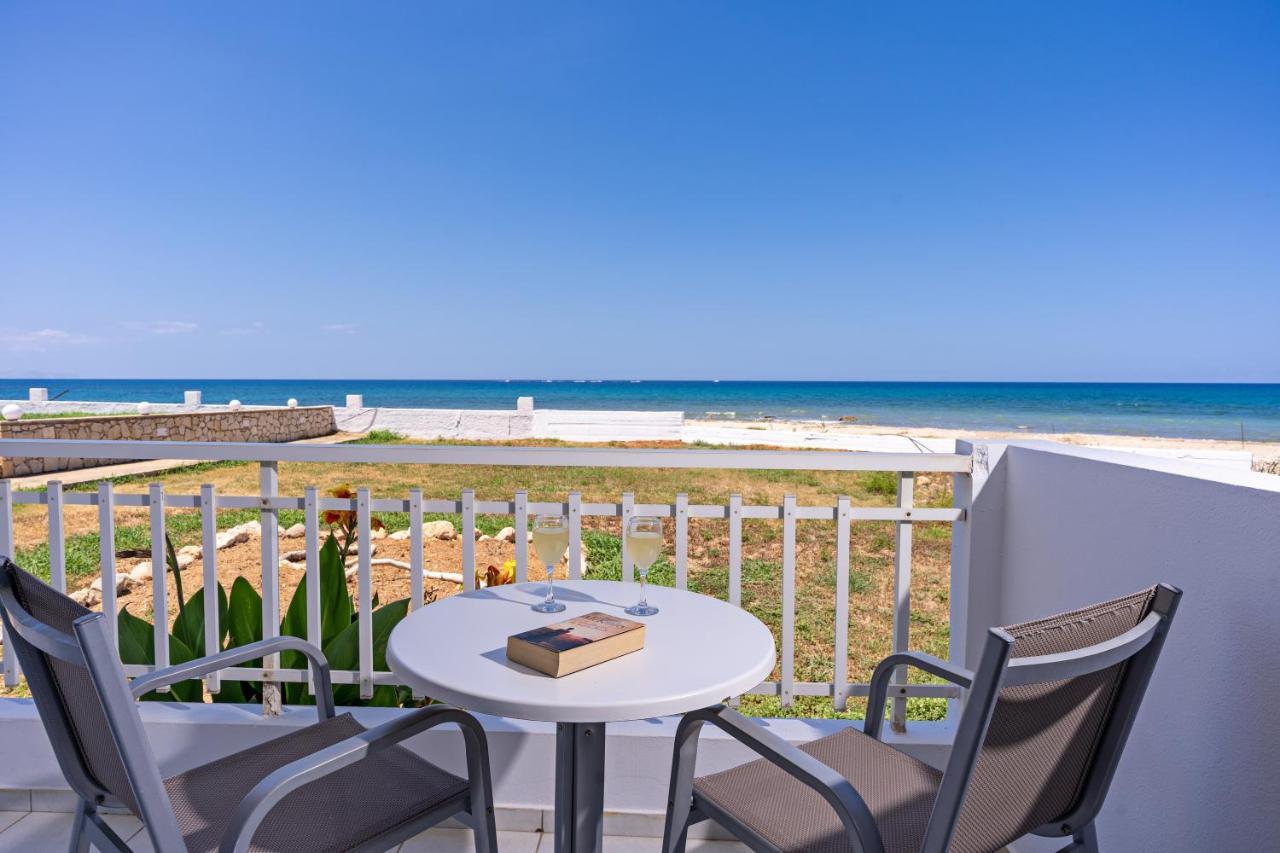 Azure Seaside Apts Μαγνησία Εξωτερικό φωτογραφία