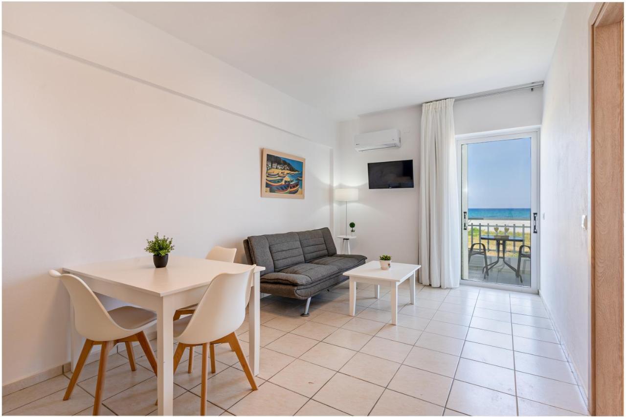 Azure Seaside Apts Μαγνησία Εξωτερικό φωτογραφία