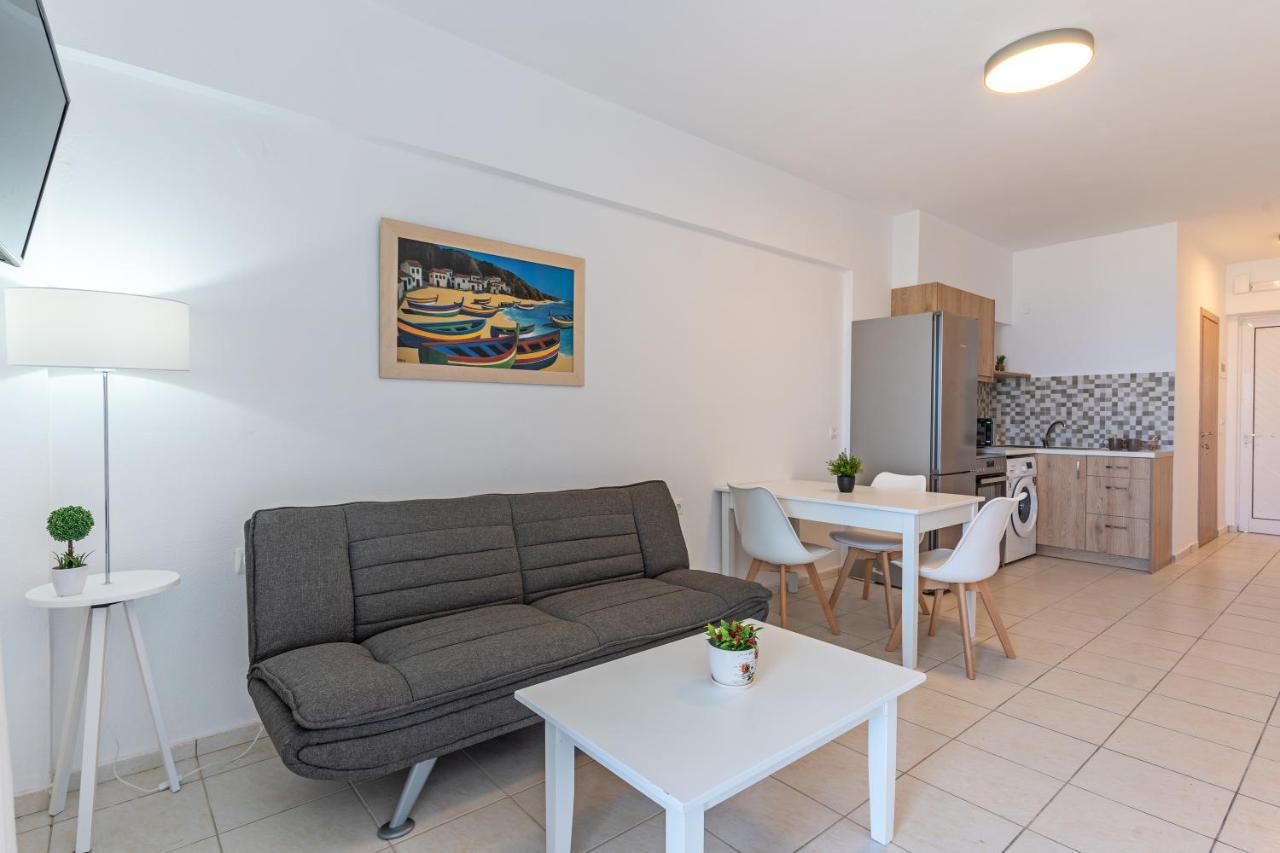 Azure Seaside Apts Μαγνησία Εξωτερικό φωτογραφία