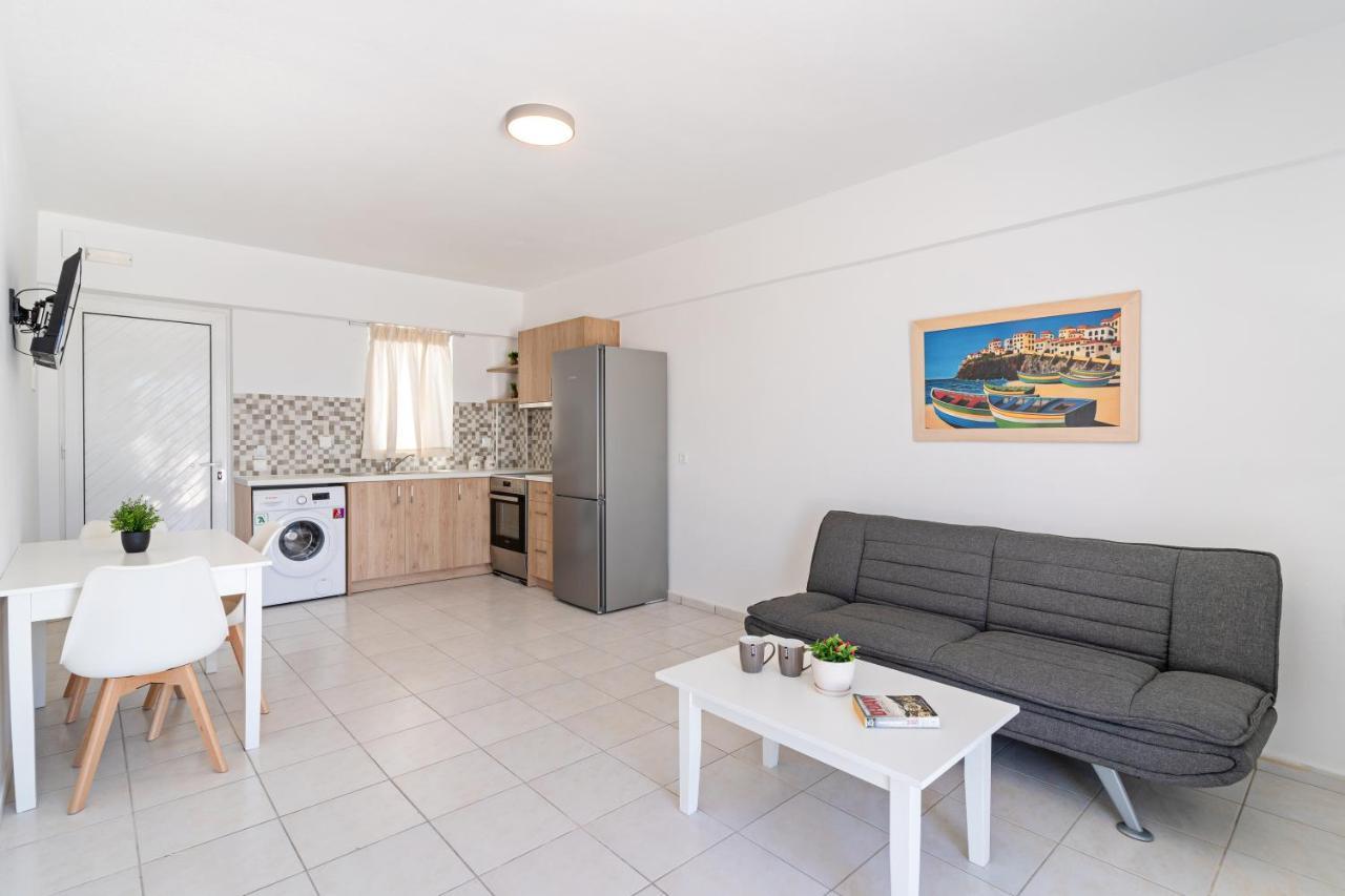 Azure Seaside Apts Μαγνησία Εξωτερικό φωτογραφία
