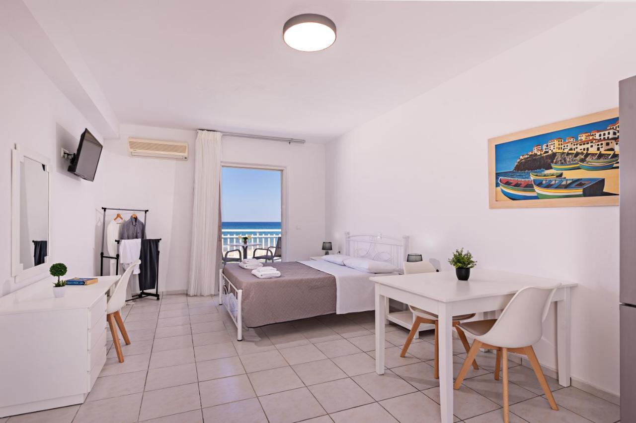 Azure Seaside Apts Μαγνησία Εξωτερικό φωτογραφία